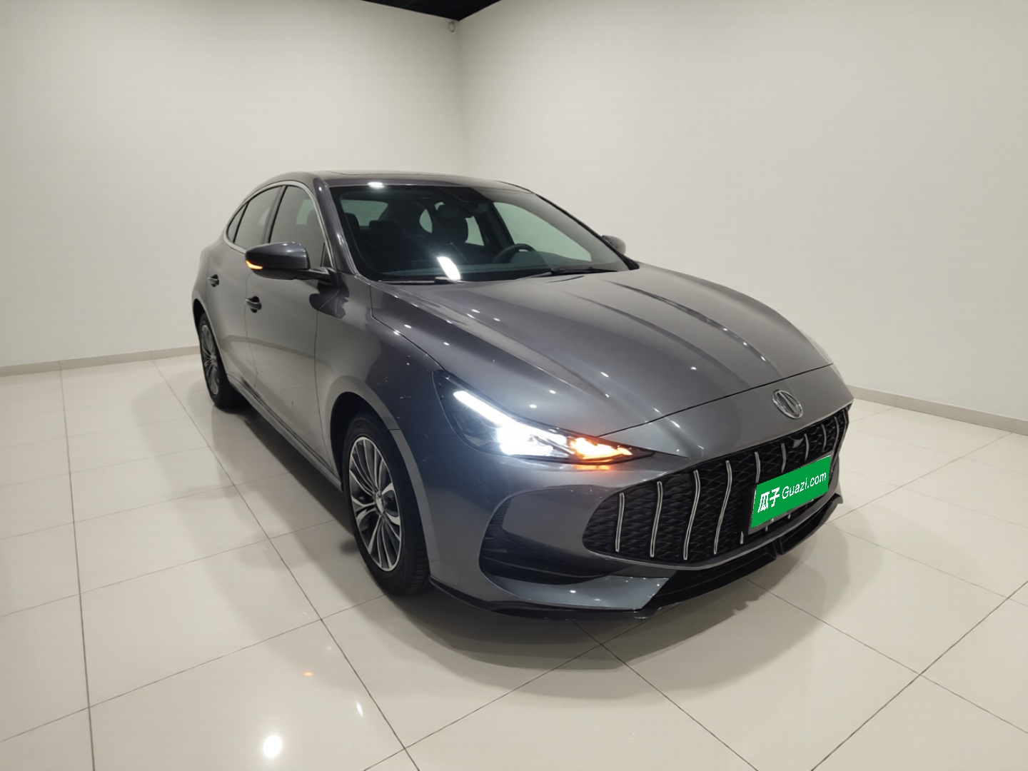 MG 5 2025 180 DVVT Global Luxury Edition — снимка 3