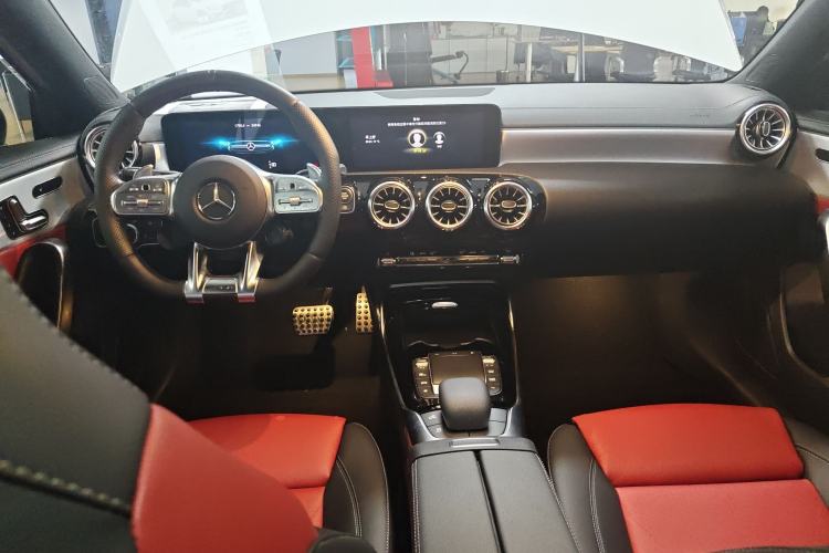 Used Mercedes-Benz A AMG 2022 AMG A 35 4MATIC Center Console