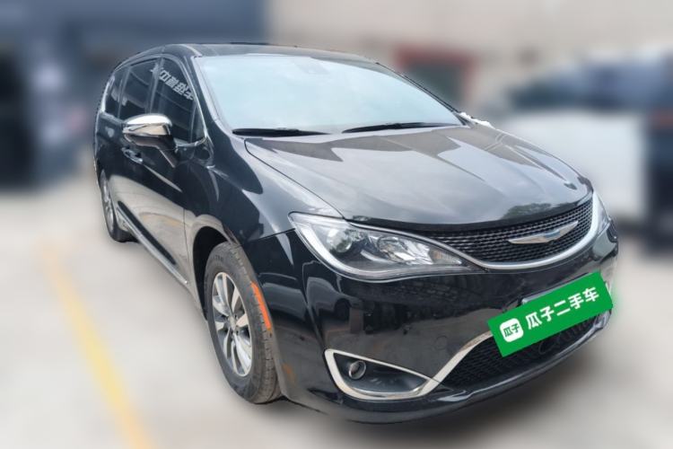 Used Chrysler Grand Voyager PHEV 2019 3.6L Plug-in Hybrid
