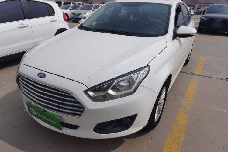 Used Ford Escort 2015 1.5L Manual Comfort Model