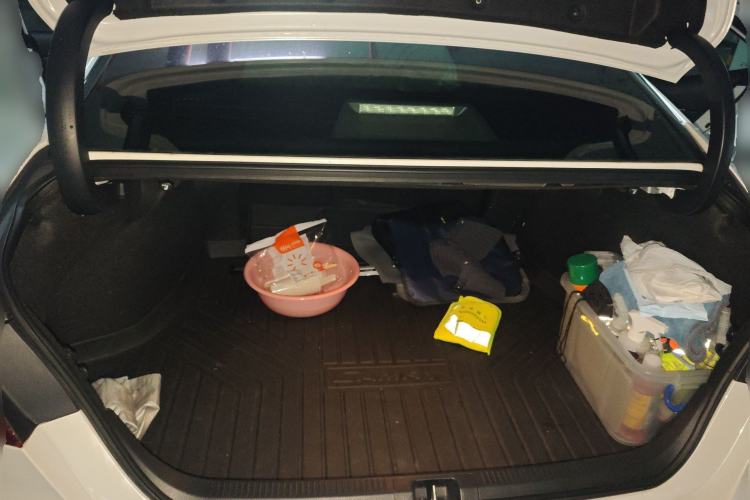 Used Toyota Camry 2021 2.0G Luxury Edition
