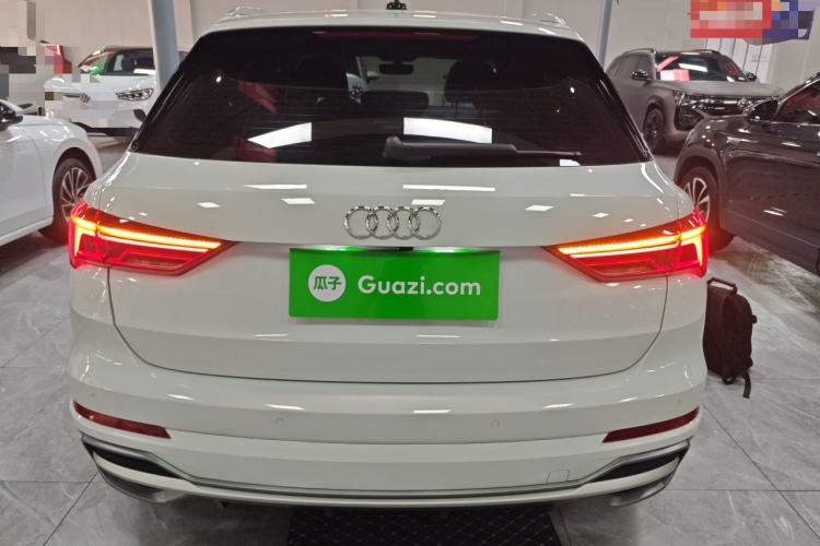 Used Audi Q3 2022 35 TFSI Fashion Dynamic Model
