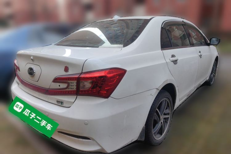 Used BYD Qin New Energy 2014 1.5T Flagship Model
