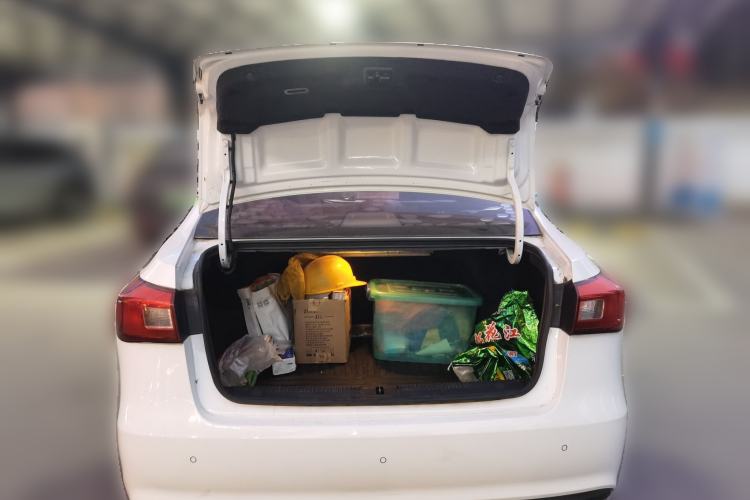 Used Roewe 360 2015 1.5L Manual Luxury Edition Trunk