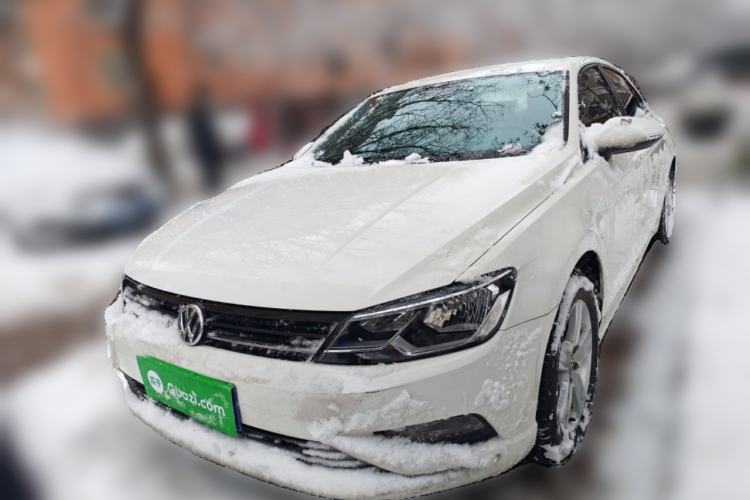 Used Volkswagen Lamando 2015 230TSI DSG Fashion Edition
