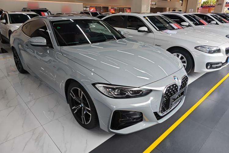 Used BMW 4 Series 2023 425i M Sport Package Front Right 45 Deg