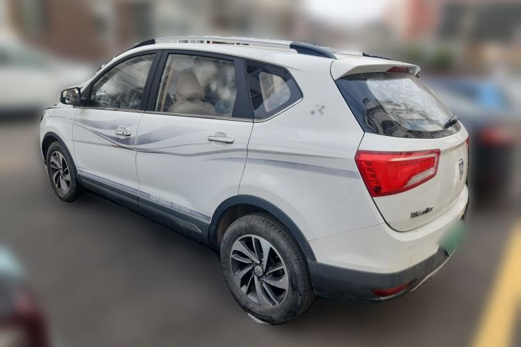 Used Baojun 560 2016 1.8L Manual Luxury Edition