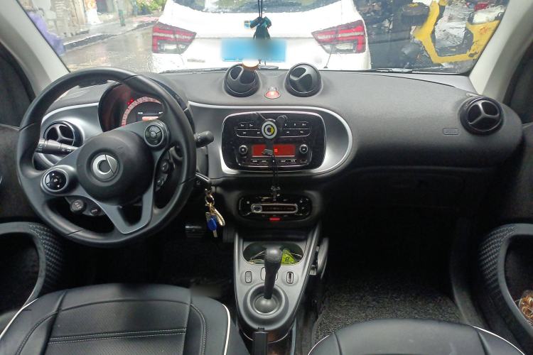 Used smart fortwo 2019 0.9T 66kW Hardtop Wind Power Edition China VI