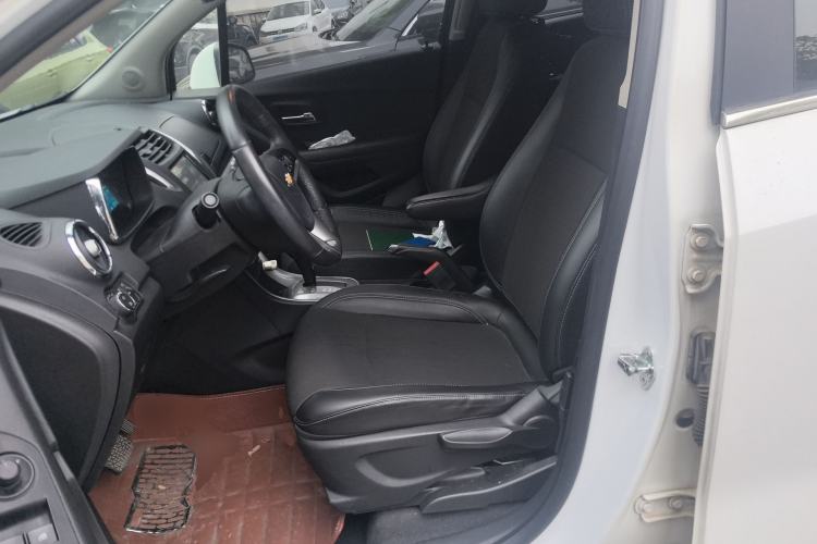 Used Chevrolet Trax 2014 1.4T Automatic Two-Wheel Drive Luxury Model Left Front Seat