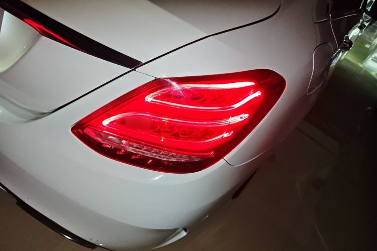 Used Mercedes-Benz C-Class 2016 C 200 L Sport Edition Right Rear Taillight