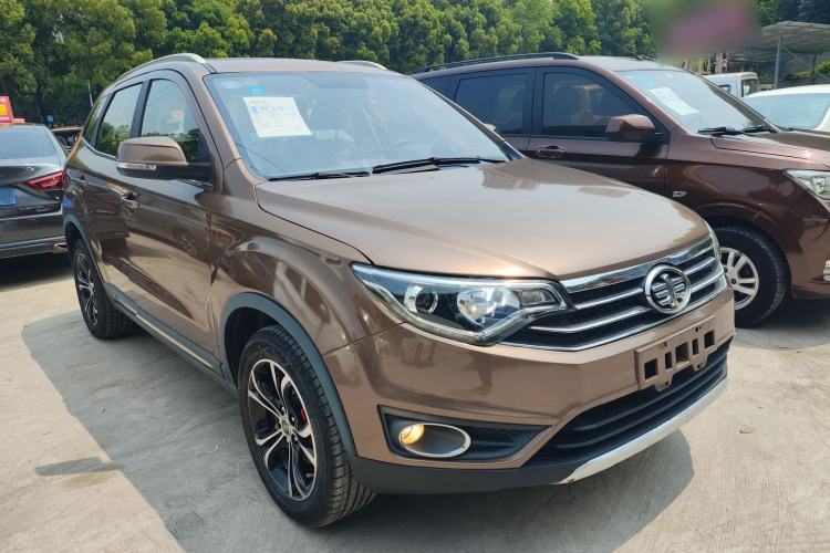 Used FAW Senya R7 2016 1.6L Automatic Prestige Model Front Right 45 Deg