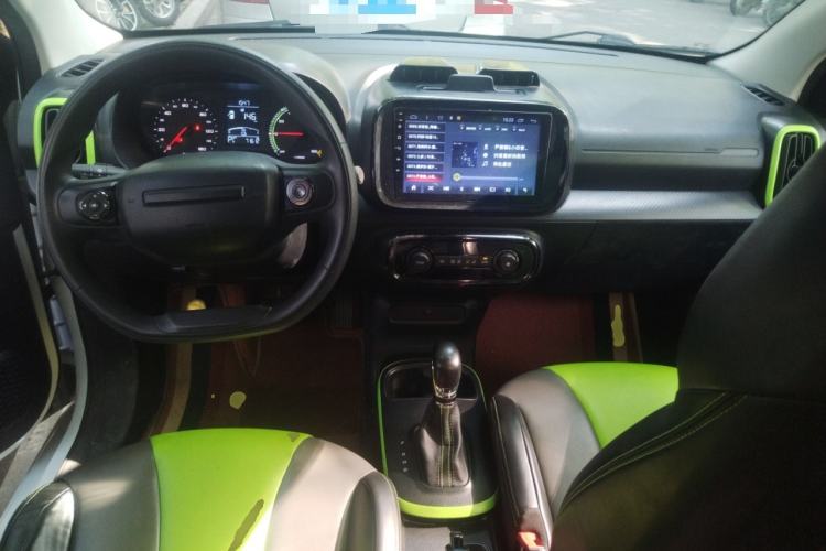 Used Roewe Clever 2021 302 km New Four-Seater Super-Efficient Version