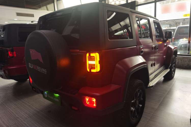 Used BAIC Off-Road BJ40 2023 2.0D Automatic Four-Wheel Drive Blade Hero Edition Adventurer Type (with Front and Rear Electronic Locks)