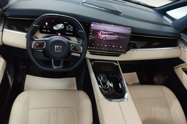 Used Zeekr 009 2024 7-Seater Walk-Through Version Four-Wheel Drive 108 kWh
