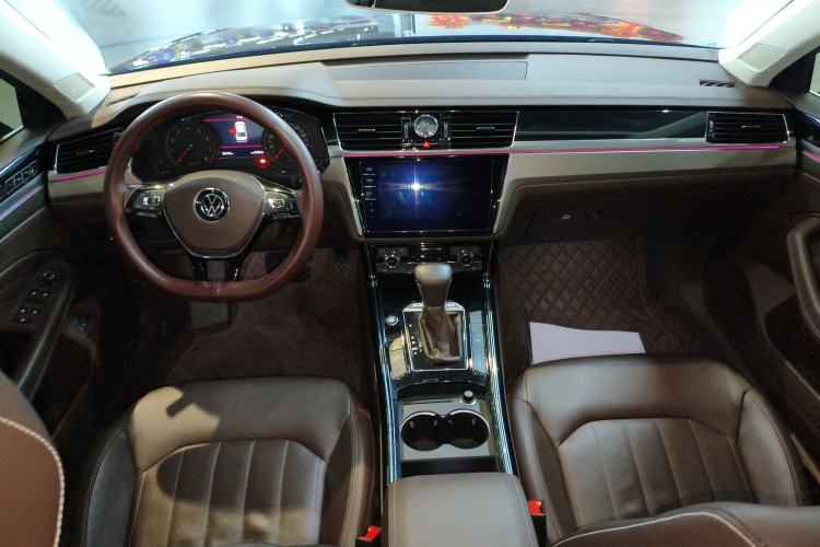 Used Volkswagen Phideon 2021 380TSI Luxury Edition
