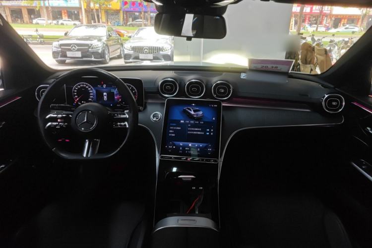 Used Mercedes-Benz C-Class 2023 Revised C 200 L Sport Edition Center Console