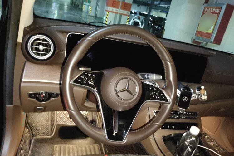 Used Mercedes-Benz E-Class New Energy 2021 E 350 e L Plug-in Hybrid Sedan Steering Wheel