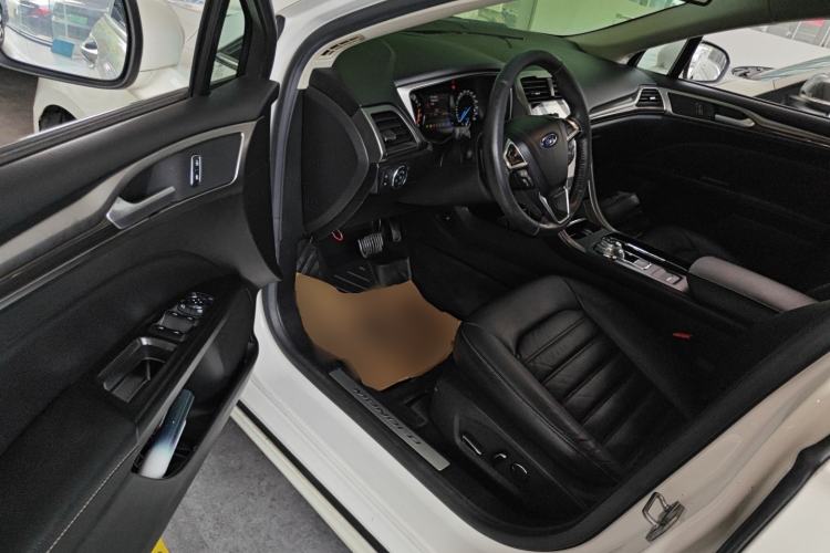 Used Ford Mondeo 2017 Facelifted EcoBoost 180 Fashion Edition Driver Seat