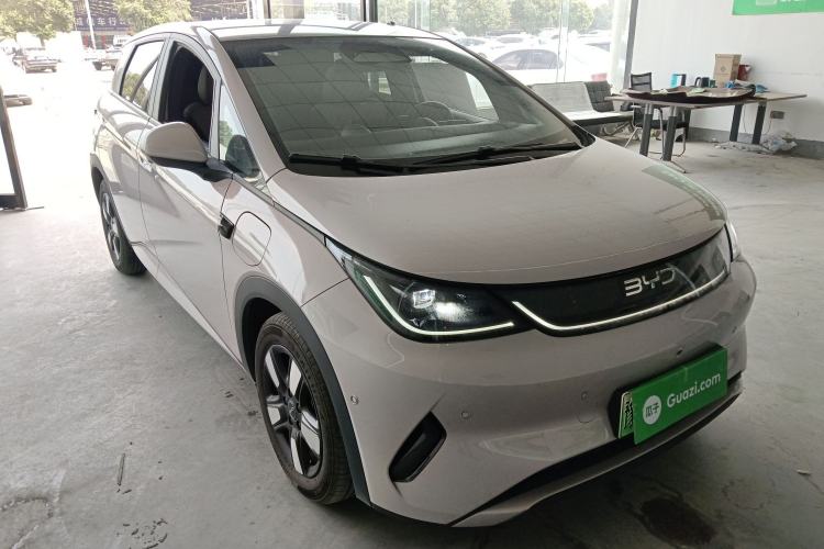 Used BYD Dolphin 2025 Intelligent Driving Version 410 km Fashion Edition

