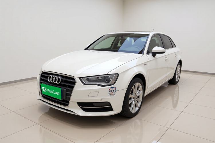Used Audi A3 2014 Sportback 35 TFSI Automatic Comfort Model Front Left 45 Deg