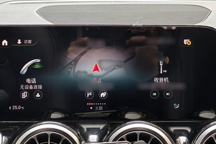 Used Mercedes-Benz GLB 2021 GLB 200 4MATIC Interior 3