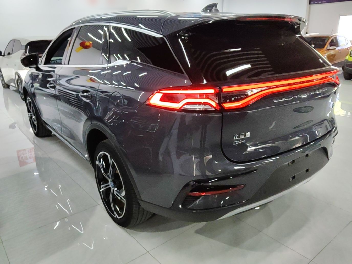BYD Tang New Energy 2021 DM-i 112KM Prestige Model - Executive — снимка 4