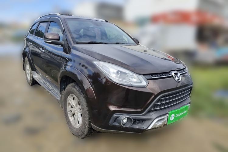 Used JMC Yusheng S350 2017 2.0T Automatic 2WD Diesel Luxury Version with Sunroof 7 Seats
