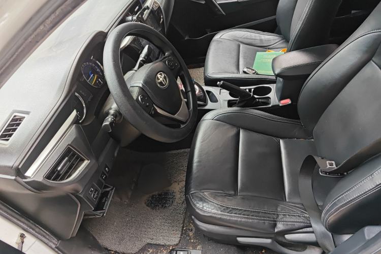 Used Toyota Corolla 2016 Dual-Engine 1.8L E-CVT Elite Edition