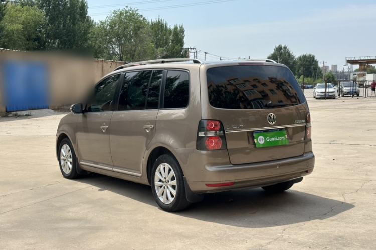 Used Volkswagen Touran 2015 1.4T DSG Luxury Edition 5-Seater