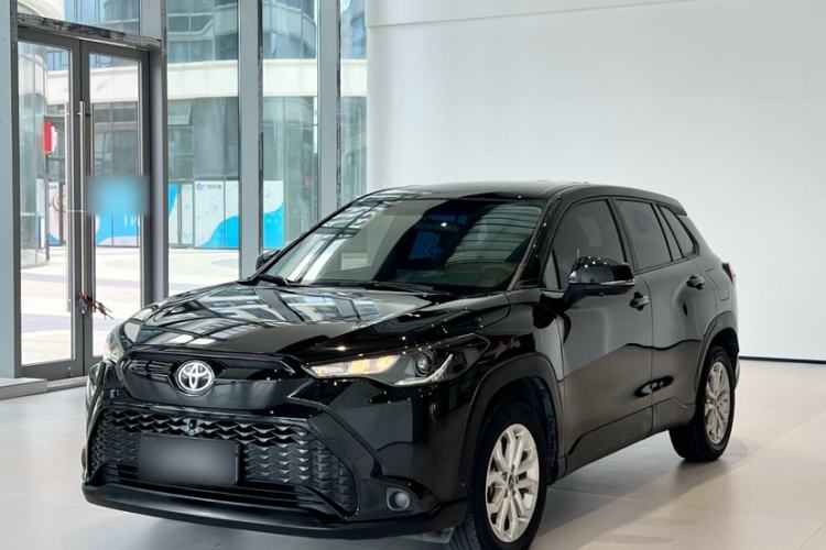 Ojetý Toyota FRONTLANDER 2023 2.0L CVT Elite Edition