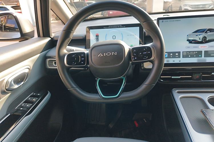 Used AION Y 2023 Plus 510 Enjoy Edition