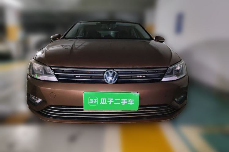 Used Volkswagen Lamando 2015 230TSI Manual Trend Edition Front