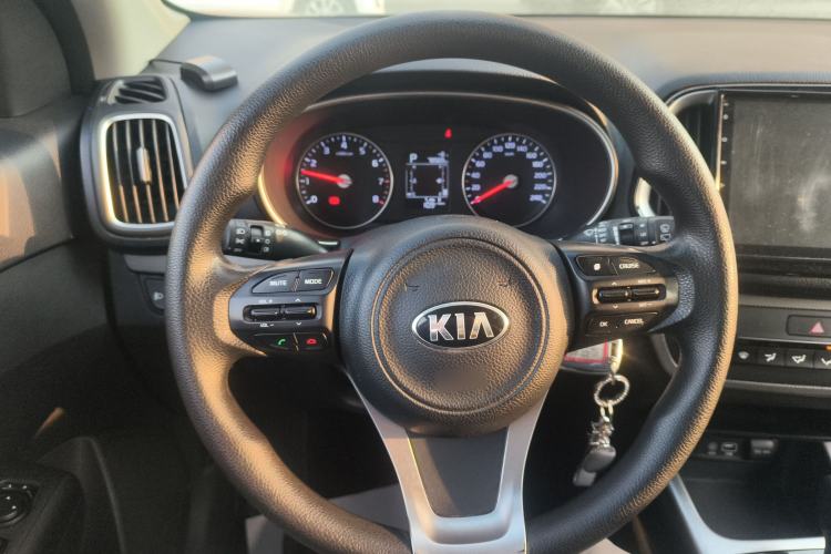 Used Kia KX3 2015 1.6L Automatic Two-Wheel Drive GLS
