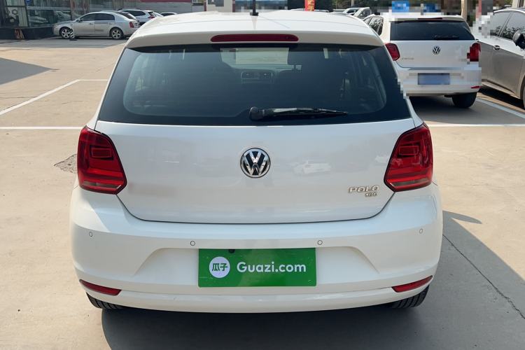 Used Volkswagen Polo 2016 1.6L Automatic Comfort Model
