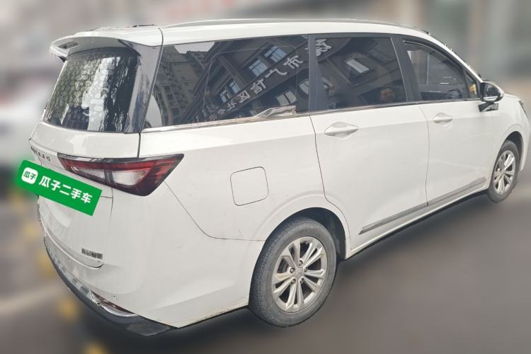 Used Wuling Jiachen 2022 1.5L Manual Light Comfort Edition