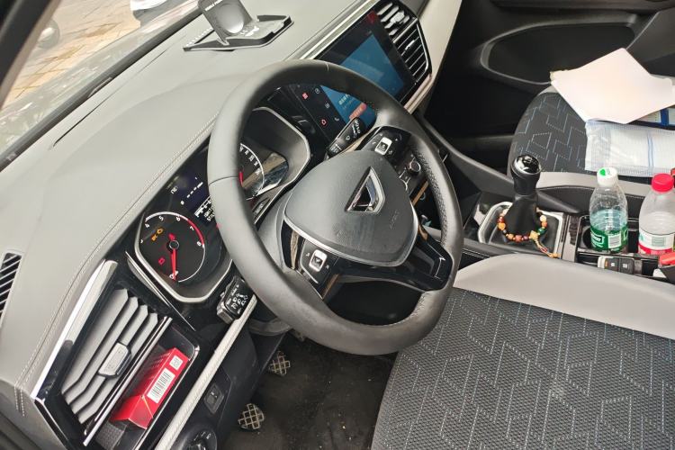 Used Jetta VS5 2024 280TSI Manual Pioneer Edition Steering Wheel