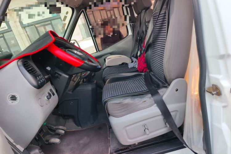 Used JMC Transit 2017 2.8T Commercial Version Short Wheelbase Mid-Roof 6/7/8-Seater JX493
