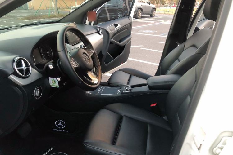 Used Mercedes-Benz B-Class 2015 B 200 Fashion Model