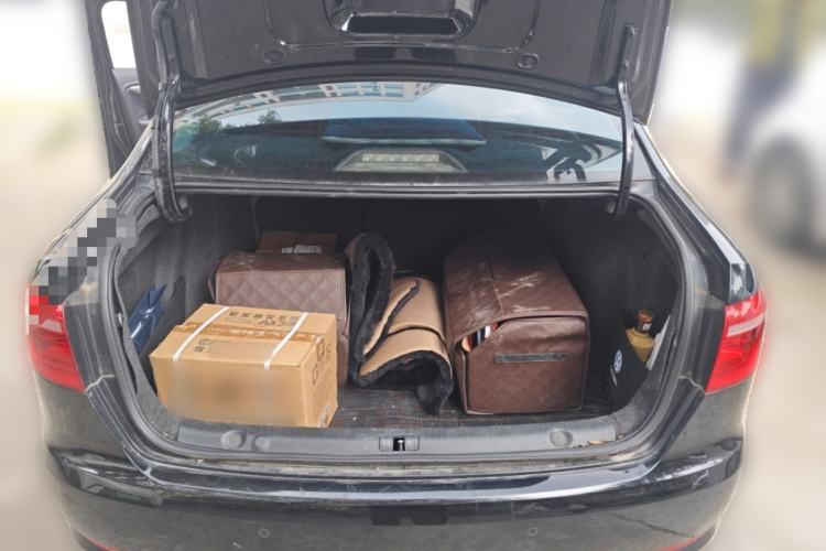 Used Volkswagen Lavida 2013 Restyled Classic 1.6L Automatic Comfort Edition Trunk