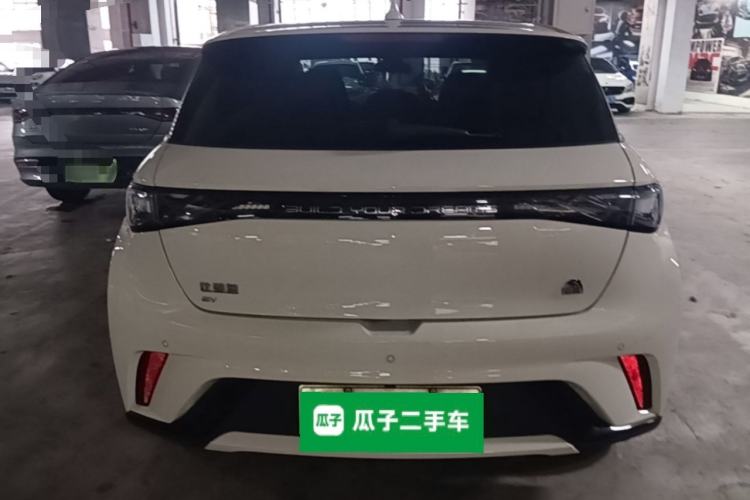 Used BYD Dolphin 2023 420 km Fashion Edition
