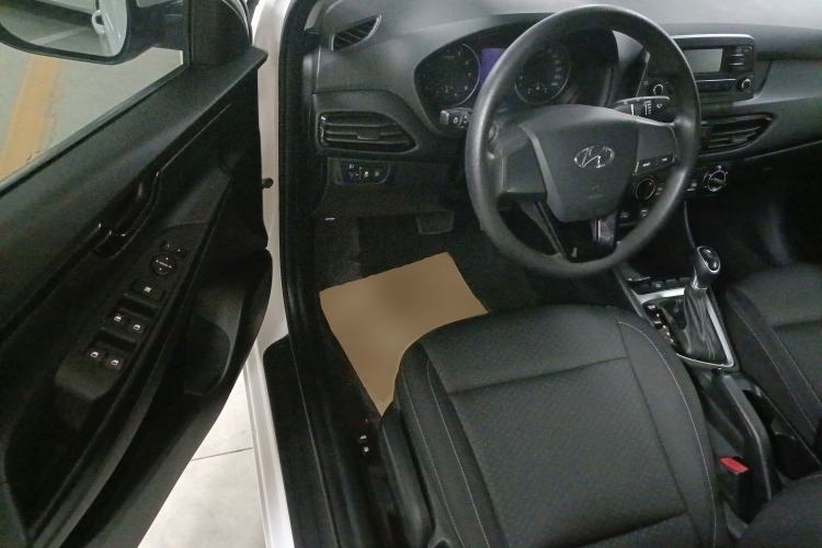 Used Hyundai Celesta 2020 1.6L Automatic GL Enjoyable Edition