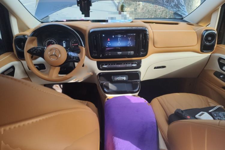 Used Mercedes-Benz Vito 2024 2.0T Elite Version 7 Seats