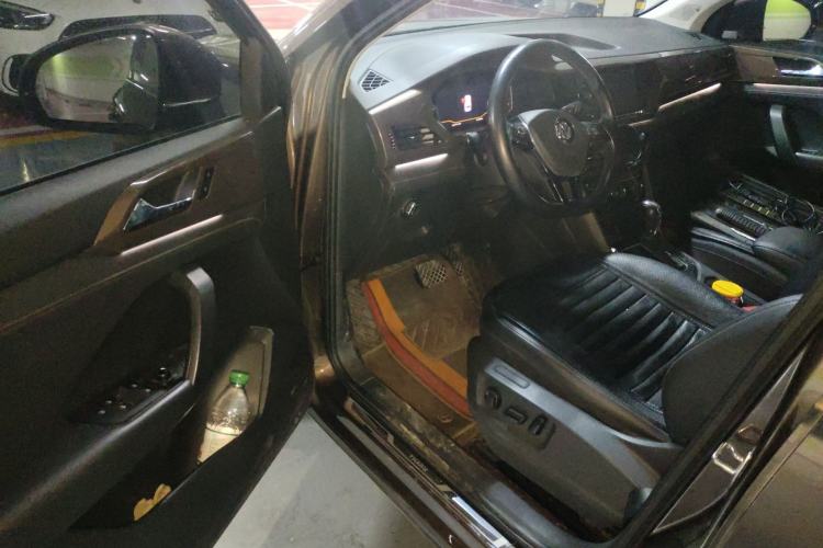 Used Volkswagen Tharu 2019 280TSI Two-Wheel Drive Flagship Edition China V Standard
