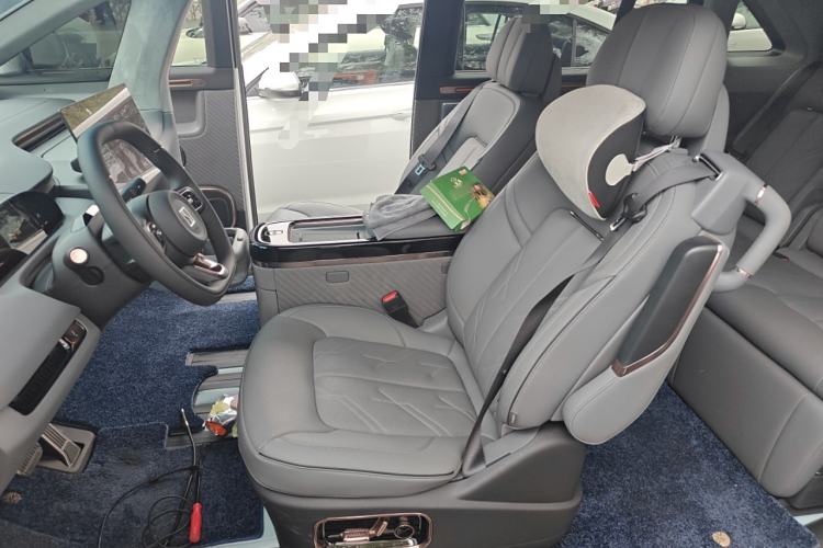 Used Zeekr MIX 2025 Long-Range Intelligent Driving Edition
