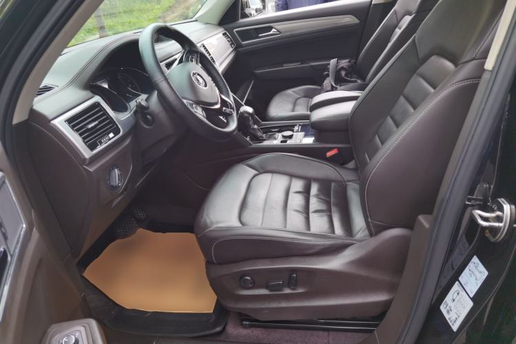 Used Volkswagen Teramont 2017 380TSI Four-Wheel Drive Luxury Edition Left Front Seat