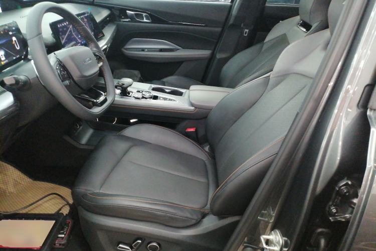 Used CHANGAN OSHAN Z6 2022 Blue Whale 1.5T DCT Smart Edition Urban Version Left Front Seat