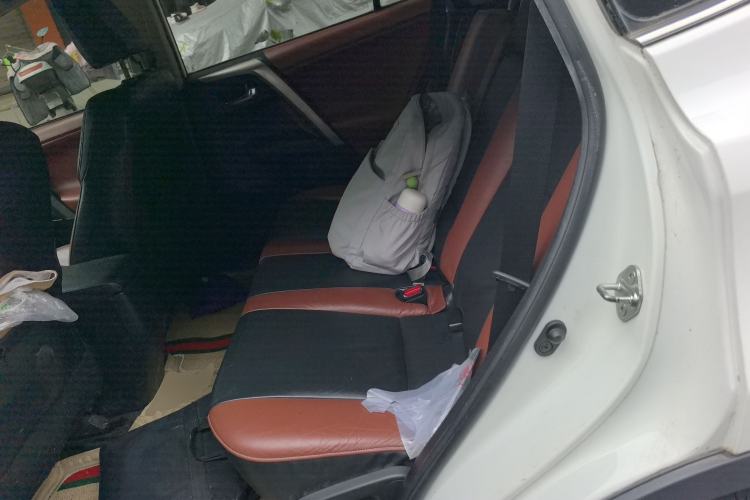 Used Toyota RAV4 2013 2.5L Automatic 4x4 Prestige Edition Left Rear Seat