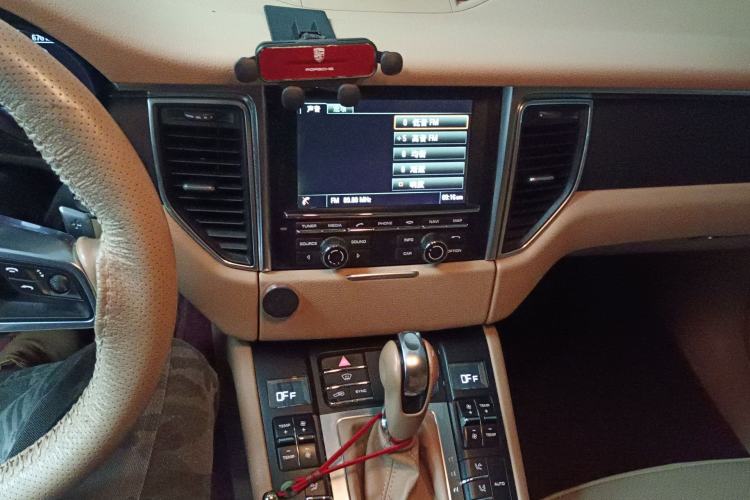 Used Porsche Macan 2014 Macan 2.0T Audio And AC Panel