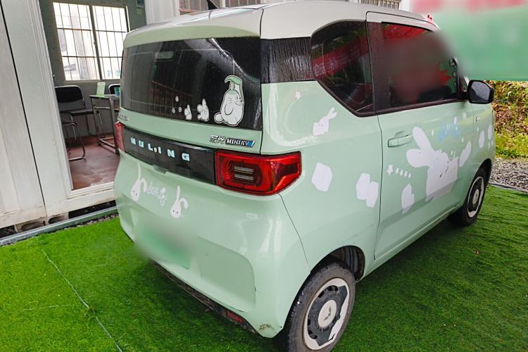 Used Wuling Hongguang MINIEV 2021 Macaron Premium Model – Lithium Iron Phosphate