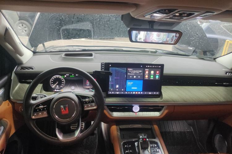 Used Tank 500 New Energy 2023 Hi4-T Center Console